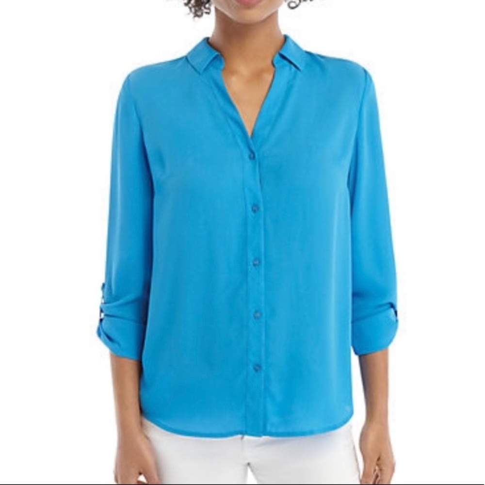 The Limited a button Down blouse size xs